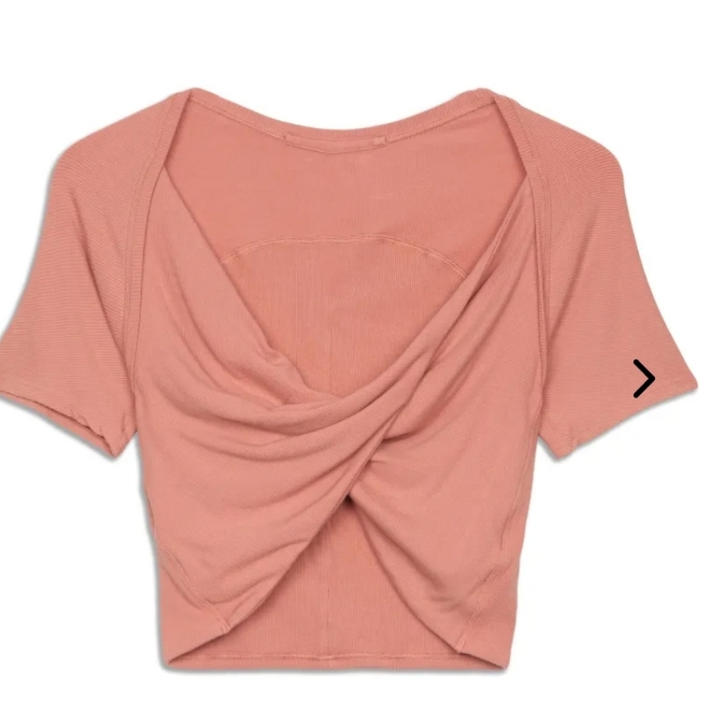 Lulylemon LA Twist Front Crop